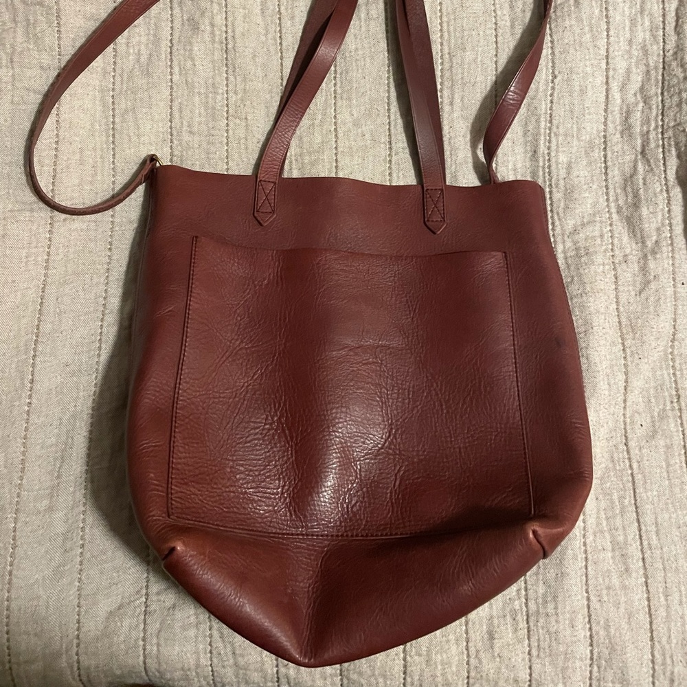 Medium madewell Transport